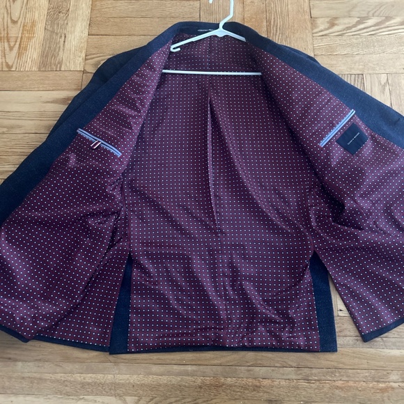 Tommy Hilfiger Mens Blue Wool Blend Blazer Jacket Size 46R Red Lining - Picture 4 of 4